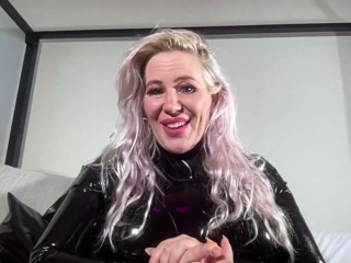 Slutty latex babes licking and masturbating